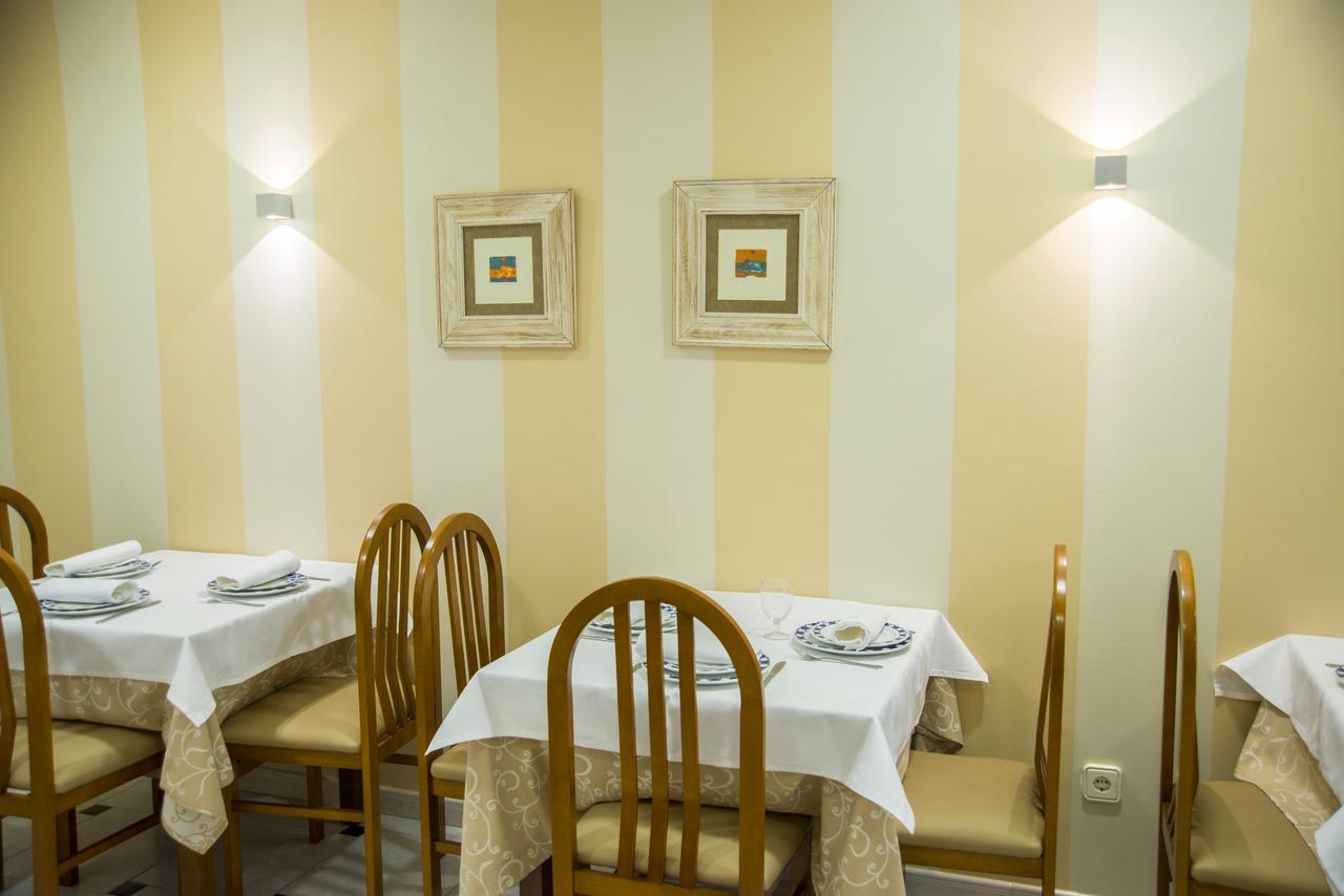 Hotel Duna Portonovo Eksteriør billede